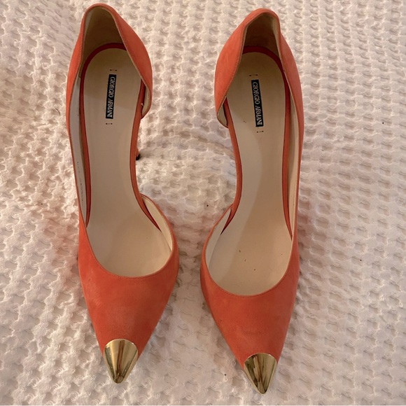Giorgio Armani - Coral Pink heels with gold tip pointed toe - 39.5 - Picture 1 of 7